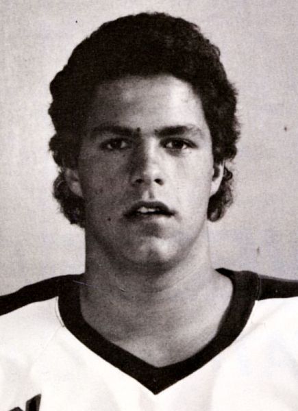 Ken Quinney hockey player photo