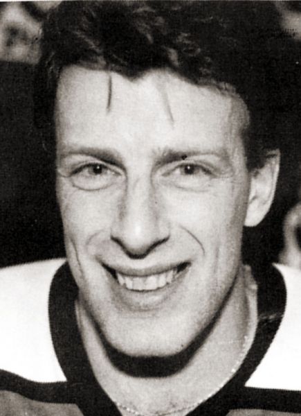 Kenny MacDonald hockey player photo