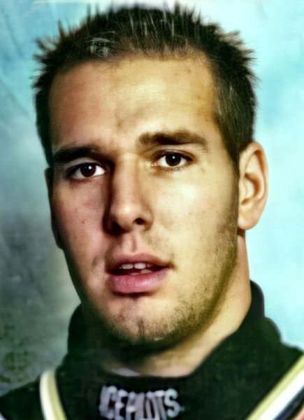 Kevin Cloutier hockey player photo