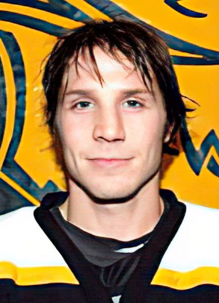 Kevin Saurette hockey player photo