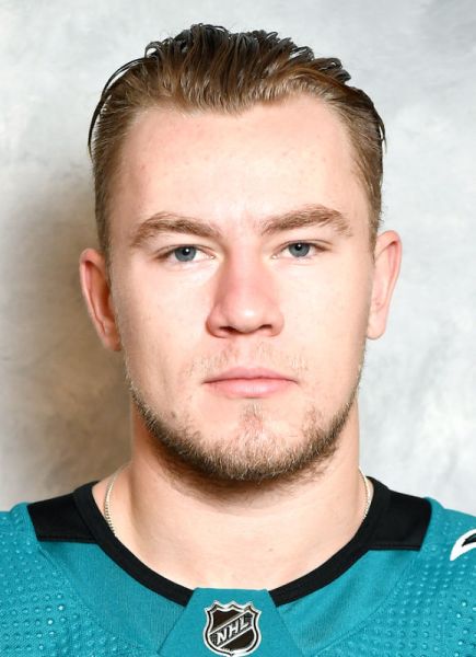 Kyle Topping hockey player photo