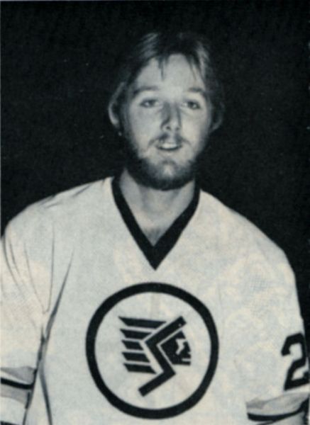 Larry Skinner hockey player photo