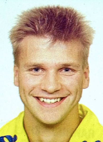 Lars-Gunnar Pettersson hockey player photo