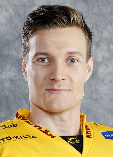 Lauri Taipalus hockey player photo