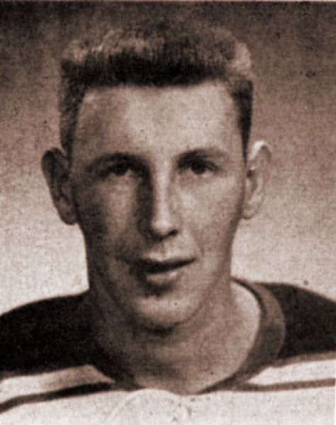 Lavi Purola hockey player photo