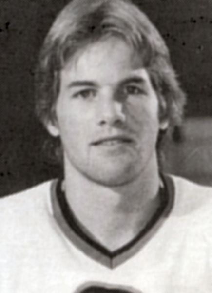 Len Dawes hockey player photo