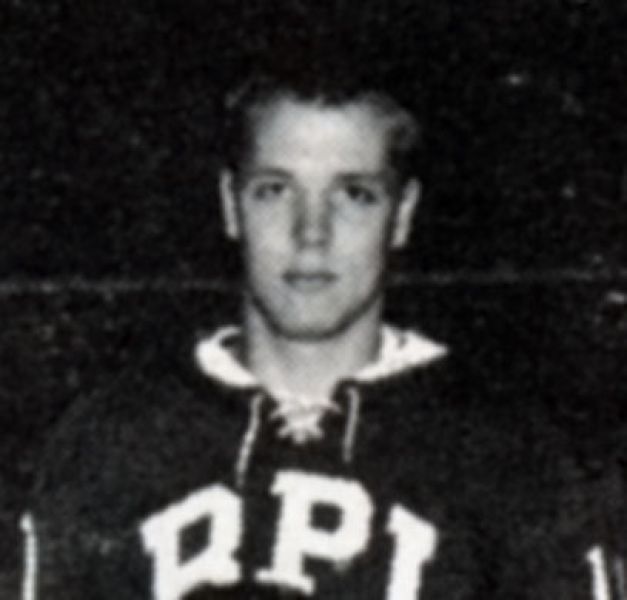 Lloyd Anderson hockey player photo
