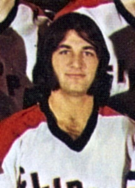 Marc Davis hockey player photo