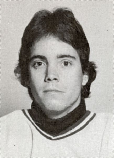 Mark Holden hockey player photo