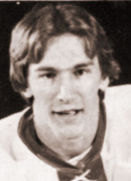 Mark Ostapina hockey player photo