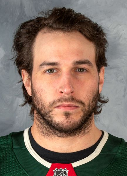 Matt Bartkowski hockey player photo
