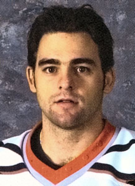 Matt Hogan hockey player photo