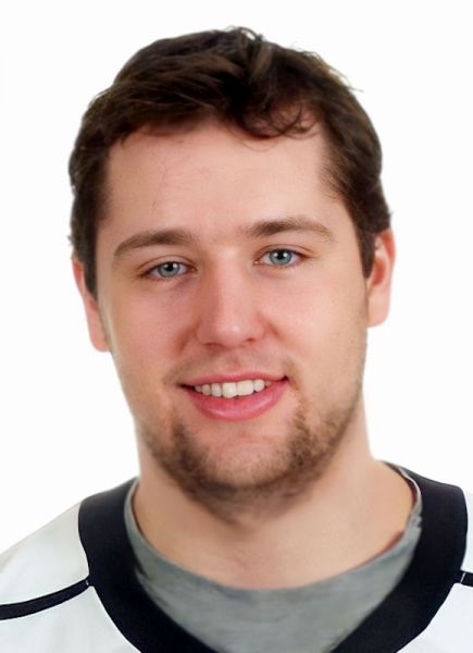Matt Strueby hockey player photo