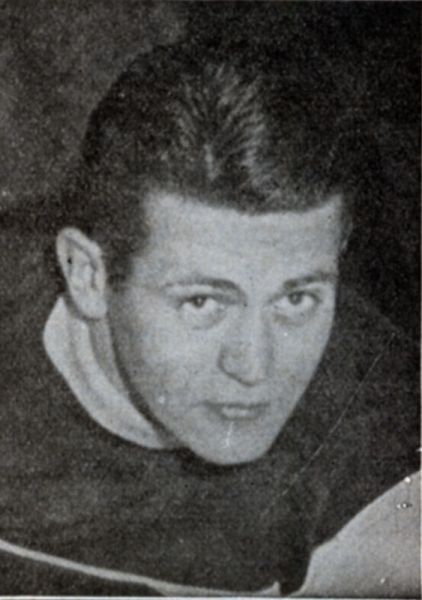 Max Kaminsky hockey player photo