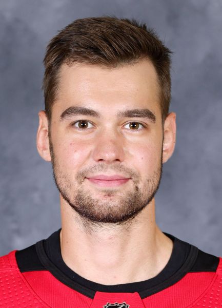 Maxim Letunov hockey player photo
