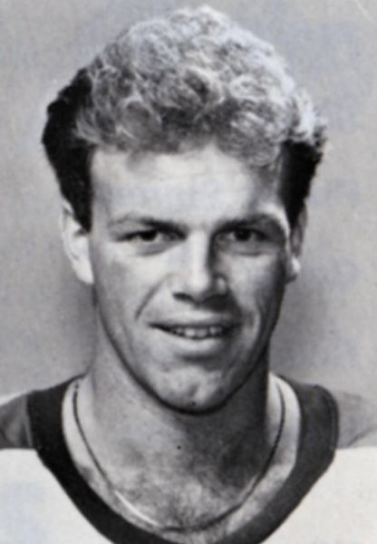 Mike Corrigan hockey player photo