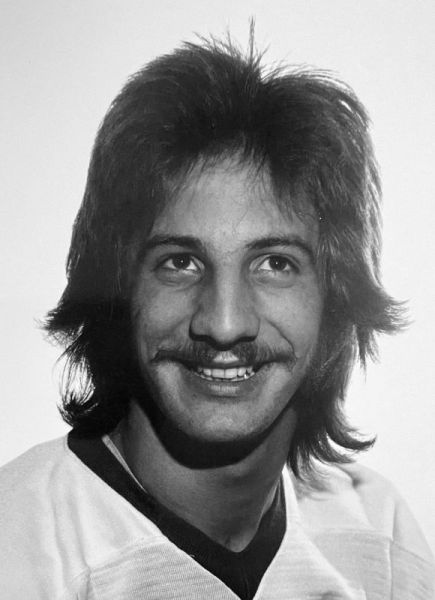 Mike Cosentino hockey player photo