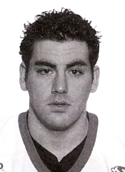 Mike James hockey player photo