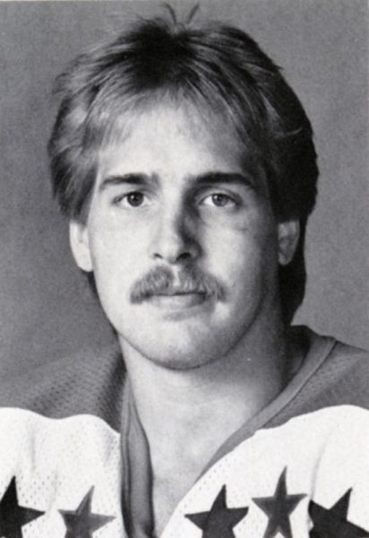 Mike Siltala hockey player photo