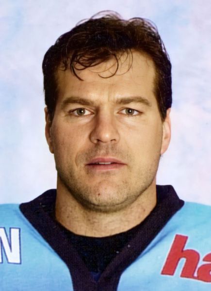 Mike Stevens hockey player photo