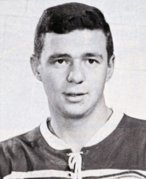Moe St. Jacques hockey player photo