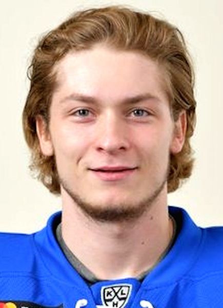 Nikita Mikhailis hockey player photo