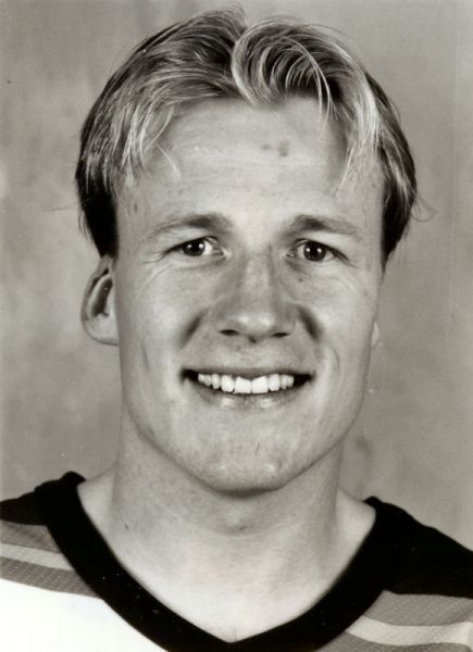 Niklas Andersson hockey player photo