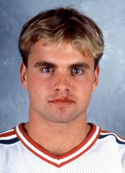 Niklas Sundstrom hockey player photo