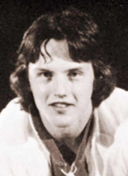 Norm McIntosh hockey player photo