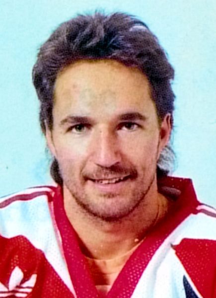 Oliver Hoffmann hockey player photo