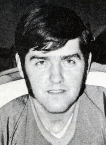 Pat Dunn hockey player photo