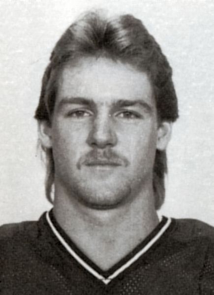 Pat Goff hockey player photo