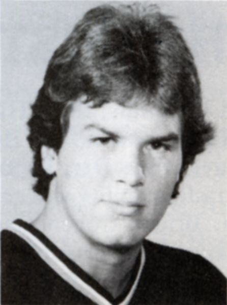 Pat Graham hockey player photo