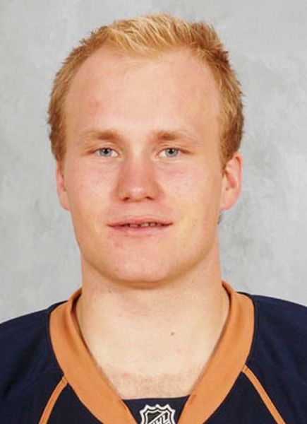 Patrick Thoresen hockey player photo