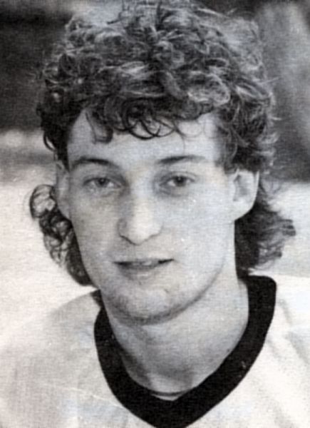 Paul Castron hockey player photo