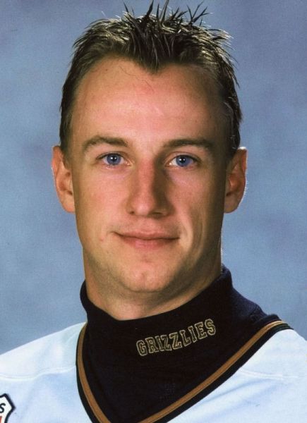Paul Elliott hockey player photo