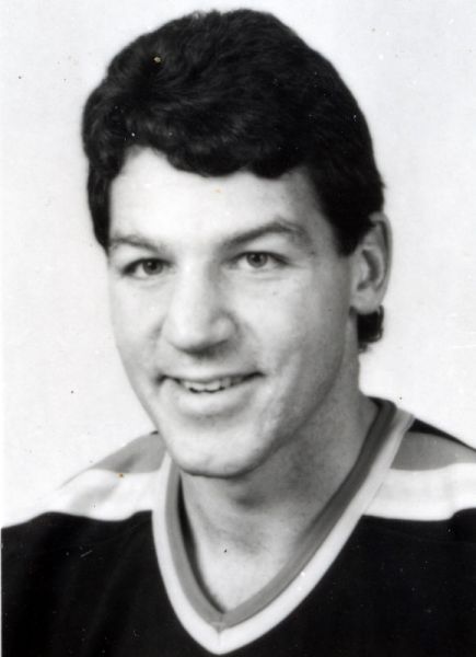 Paul Reinhart hockey player photo