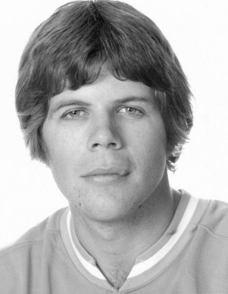 Paul Shakes hockey player photo
