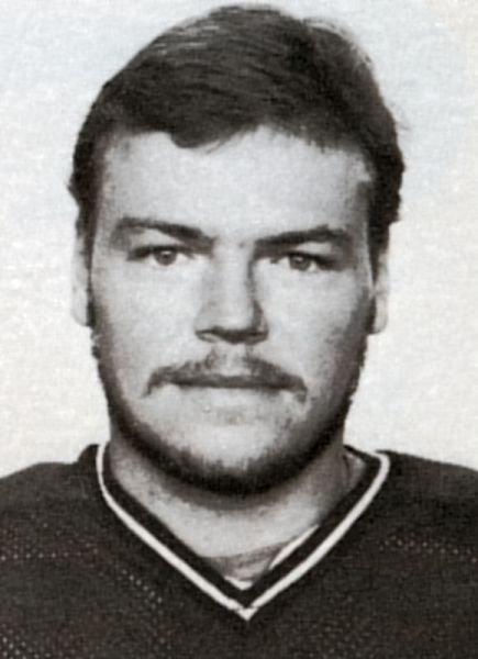 Paul Spring hockey player photo