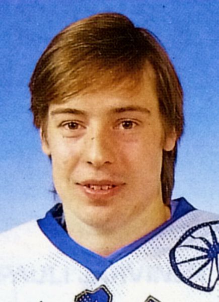 Pauli Jarvinen hockey player photo