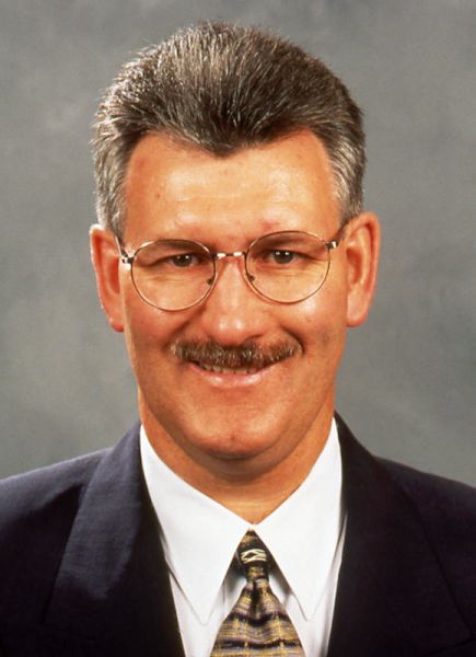 Perry Pearn hockey player photo
