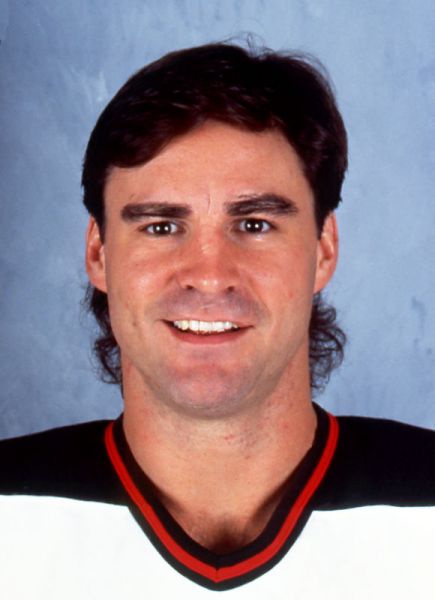 Randy McKay hockey player photo