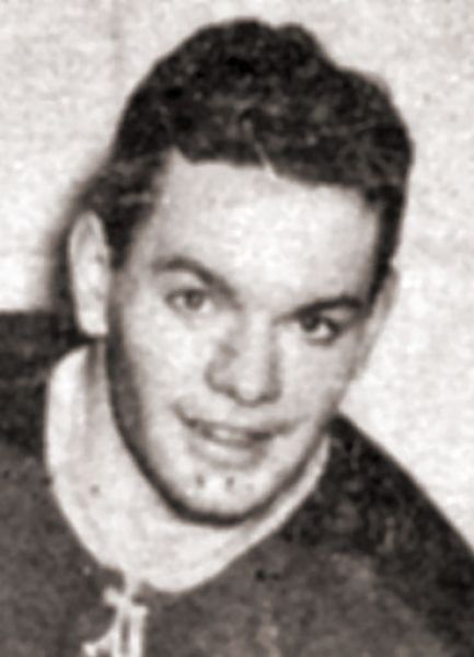 Raymond St. Cyr hockey player photo