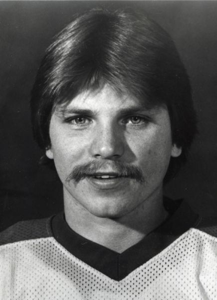 Richie Hansen hockey player photo
