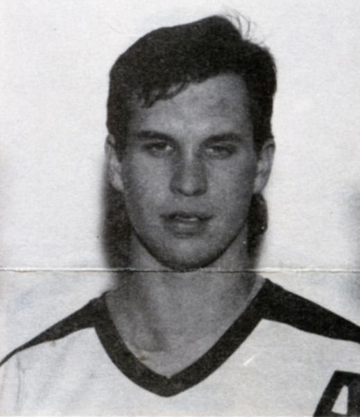 Ron Jones hockey player photo