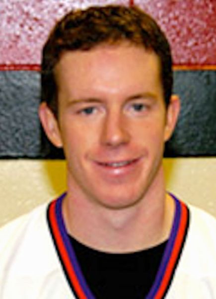 Ryan Steeves hockey player photo