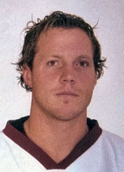 Ryan Van Buskirk hockey player photo
