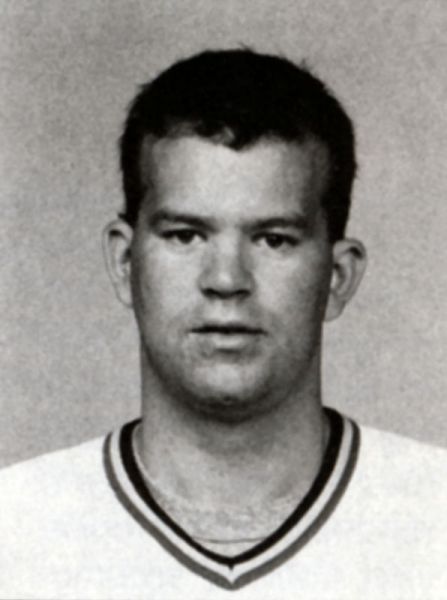 Scott McCrady hockey player photo