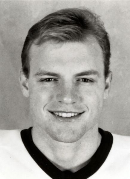 Scott McKay hockey player photo