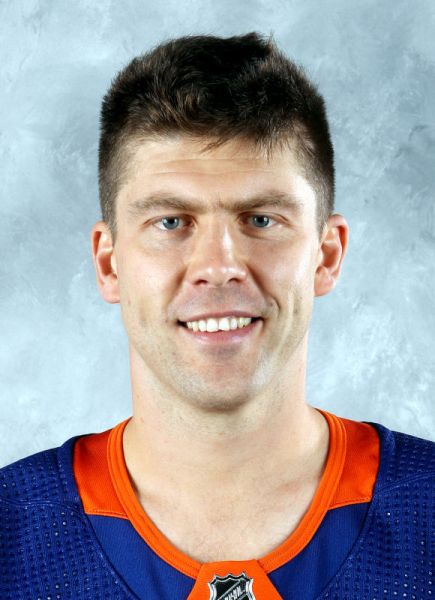 Semyon Varlamov hockey player photo